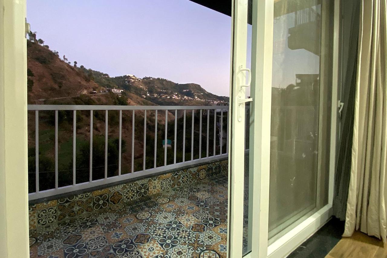 Sl Manor Hill Resort Mussoorie Exterior photo